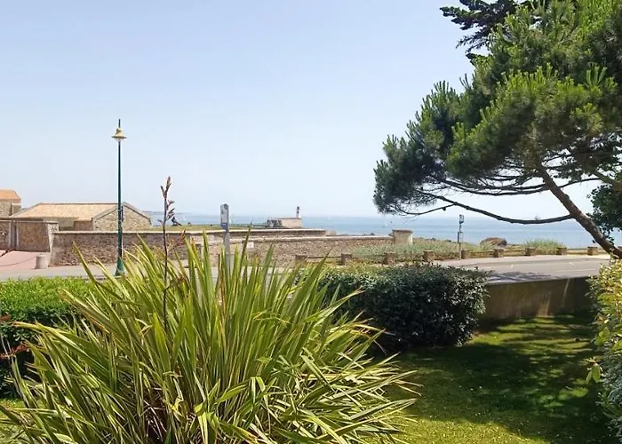 Ancora - Vue Et Place De Parking * Les Sables-dʼOlonne